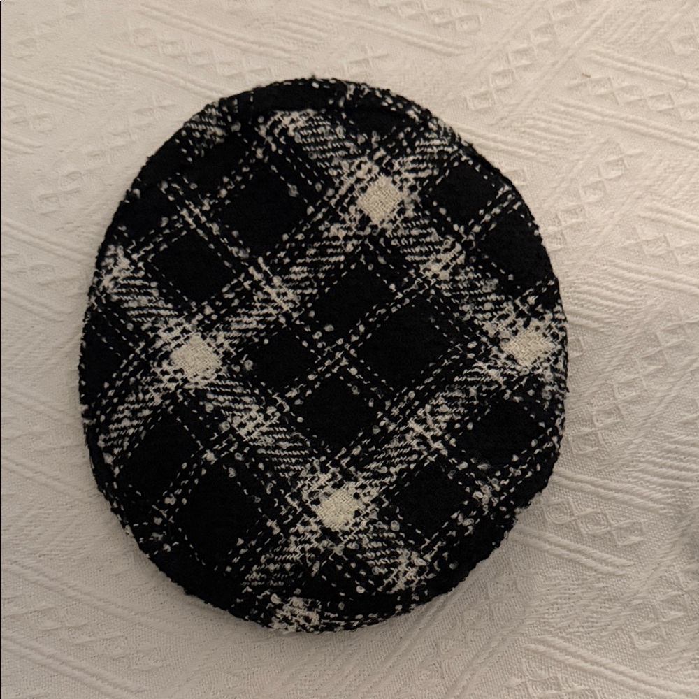 Black and White Plaid Beret